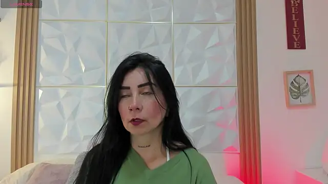 Snapshot of Anniee_333 chatting on 26, 6, 2026 Anniee 333 online show from 26, 6, 2026