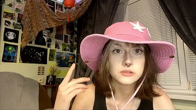 Snapshot of YourFavoriteAltgirl chatting on 21, 5, 2026 YourFavoriteAltgirl online show from 21, 5, 2026