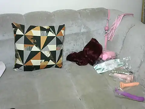 pinkytightpuss online show from 4, 7, 2026