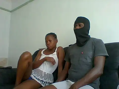 Snapshot of TonnyAmellia chatting on 1, 6, 2026 TonnyAmellia online show from 1, 6, 2026
