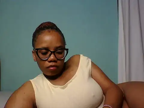 Snapshot of Tatianaluu chatting on 1, 8, 2026 Tatianaluu online show from 1, 8, 2026