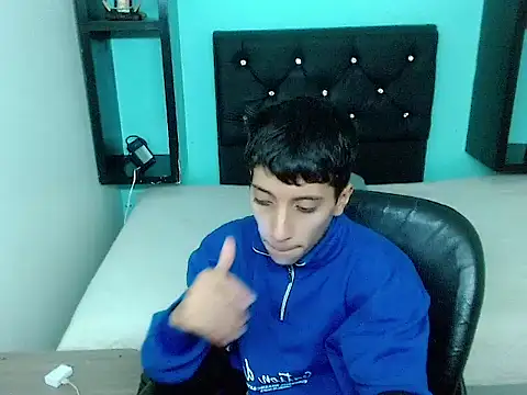 Snapshot of jl_brayan12 chatting on 22, 5, 2026 jl brayan12 online show from 22, 5, 2026