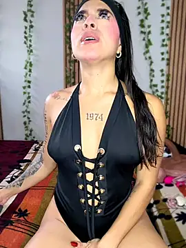 Eveliin   online show from 3, 6, 2026
