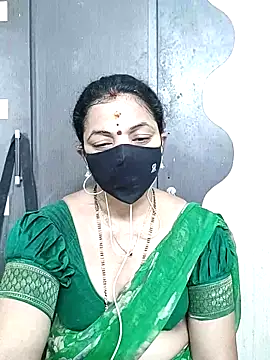 Snapshot of Leela_555 chatting on 3, 6, 2026 Leela 555 online show from 3, 6, 2026