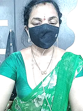 Snapshot of Leela_555 chatting on 21, 6, 2026 Leela 555 online show from 21, 6, 2026