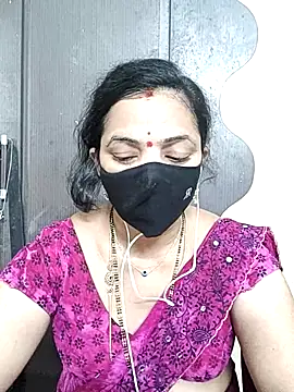 Snapshot of Leela_555 chatting on 12, 7, 2026 Leela 555 online show from 12, 7, 2026