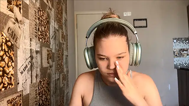 HellyRay online show from 24, 6, 2026