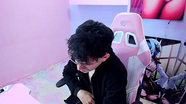 Snapshot of AngeloBocellii chatting on 24, 6, 2026 AngeloBocellii online show from 24, 6, 2026