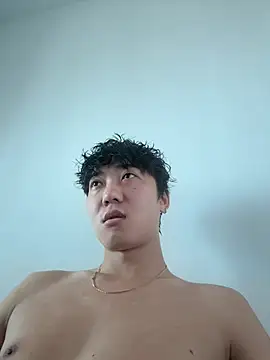 Snapshot of YourBadboy718 chatting on 27, 5, 2026 YourBadboy718 online show from 27, 5, 2026