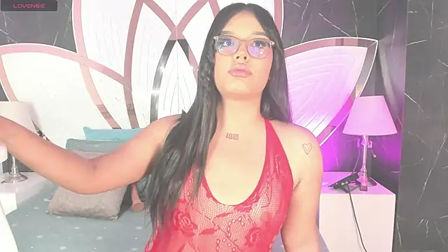 Snapshot of _katty_grey_ chatting on 9, 7, 2026 katty grey online show from 9, 7, 2026