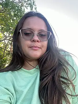 Snapshot of Laryssinha_69 chatting on 19, 7, 2026 Laryssinha 69 online show from 19, 7, 2026