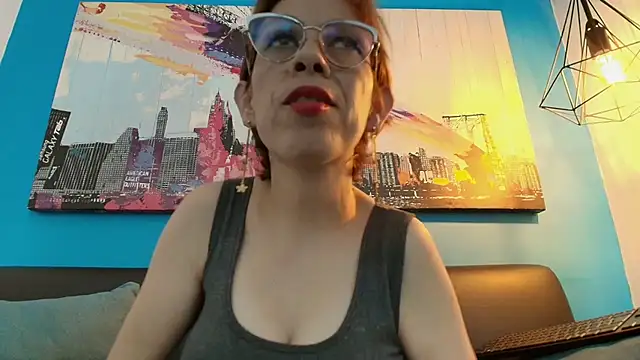 Snapshot of Madame_mature1 chatting on 25, 6, 2026 Madame mature1 online show from 25, 6, 2026