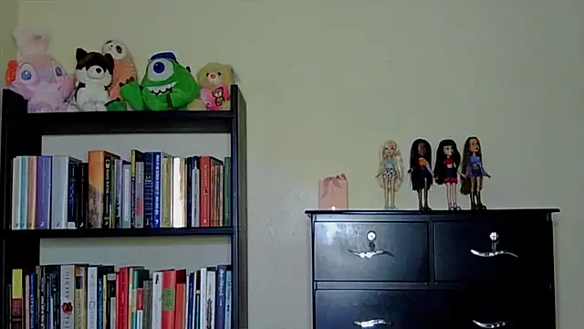 Snapshot of Kali_Hel chatting on 7, 7, 2026 Kali Hel online show from 7, 7, 2026