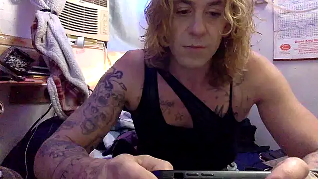 VanillaSnowcones online show from 7, 6, 2026