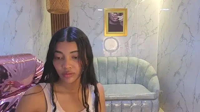 Snapshot of valentina_gomez_s chatting on 3, 6, 2026 valentina gomez s online show from 3, 6, 2026