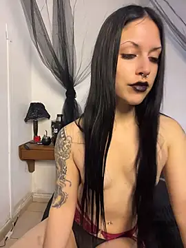 Snapshot of LivKristine chatting on 1, 7, 2026 LivKristine online show from 1, 7, 2026