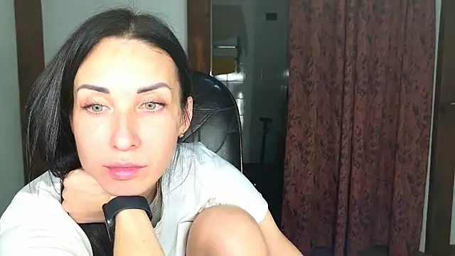 BouncySweety online show from 27, 11, 2025