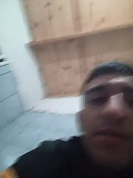 Snapshot of enzobb69 chatting on 6, 6, 2026 enzobb69 online show from 6, 6, 2026