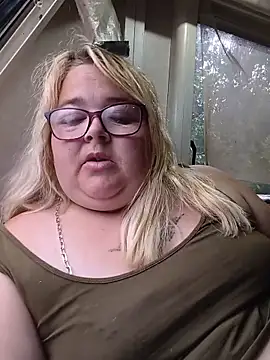 Snapshot of Pippasweets chatting on 12, 6, 2026 Pippasweets online show from 12, 6, 2026