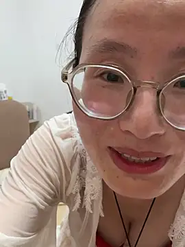 Snapshot of xiuxiu202605 chatting on 3, 6, 2026 xiuxiu202605 online show from 3, 6, 2026