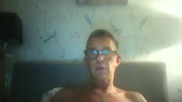 Snapshot of EngagingBench23 chatting on 20, 6, 2026 EngagingBench23 online show from 20, 6, 2026