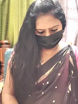 Snapshot of Meera_mia chatting on 13, 6, 2026 Meera mia online show from 13, 6, 2026