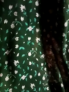 Snapshot of maliska-rani chatting on 18, 6, 2026 maliska-rani online show from 18, 6, 2026