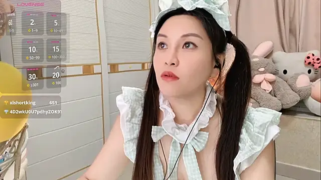 Snapshot of LisaQQQ chatting on 3, 6, 2026 LisaQQQ online show from 3, 6, 2026