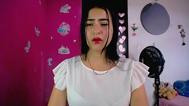 Snapshot of luna_ass12 chatting on 27, 5, 2026 luna ass12 online show from 27, 5, 2026
