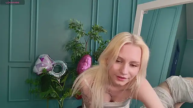 Snapshot of haleybooo chatting on 1, 7, 2026 haleybooo online show from 1, 7, 2026