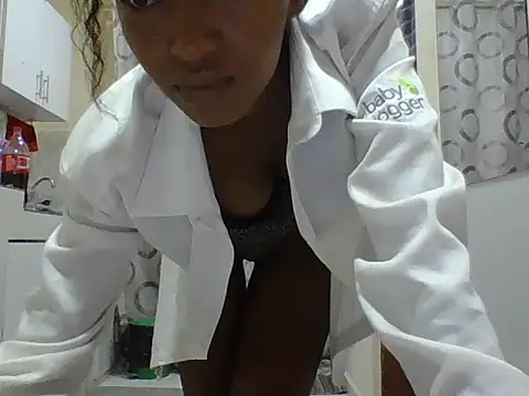 Snapshot of Miss_lavagirl chatting on 27, 6, 2026 Miss lavagirl online show from 27, 6, 2026