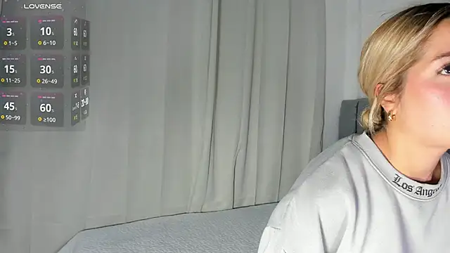 Snapshot of rossedaw_ chatting on 16, 6, 2026 rossedaw online show from 16, 6, 2026