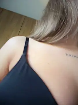 Snapshot of vanessabaddie chatting on 3, 6, 2026 vanessabaddie online show from 3, 6, 2026