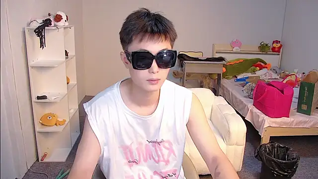 Gay-Sexshowboy69 online show from 12, 7, 2026