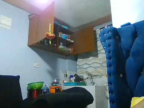 Snapshot of prettycaterina chatting on 2, 6, 2026 prettycaterina online show from 2, 6, 2026