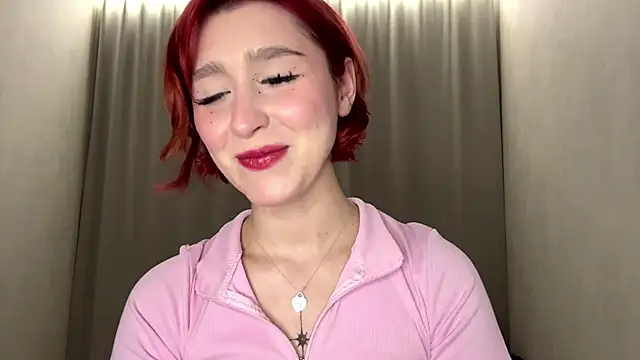 Snapshot of MartaCali chatting on 16, 6, 2026 MartaCali online show from 16, 6, 2026