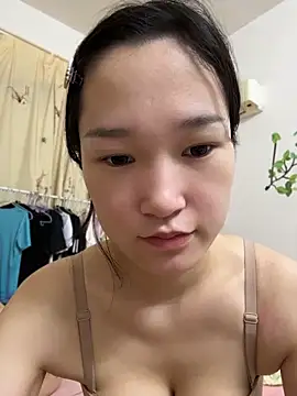 Snapshot of yi01 chatting on 1, 6, 2026 yi01 online show from 1, 6, 2026