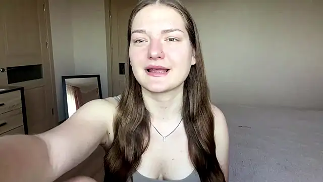 Snapshot of lizzzanatooo chatting on 2, 6, 2026 lizzzanatooo online show from 2, 6, 2026