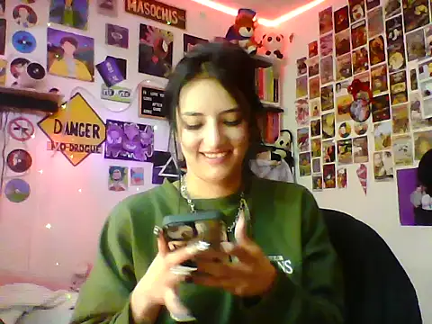 Snapshot of angelgirl2006 chatting on 5, 6, 2026 angelgirl2006 online show from 5, 6, 2026
