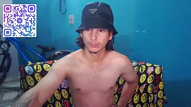 MrKingsaintx online show from 22, 6, 2026