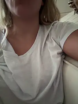 Snapshot of VenClea chatting on 14, 6, 2026 VenClea online show from 14, 6, 2026