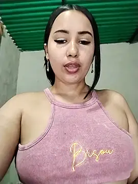 Snapshot of shantall_cute chatting on 3, 6, 2026 shantall cute online show from 3, 6, 2026