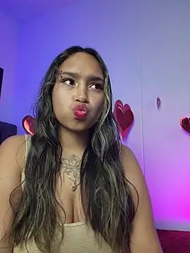 Snapshot of Evangeline_Salas chatting on 11, 7, 2026 Evangeline Salas online show from 11, 7, 2026