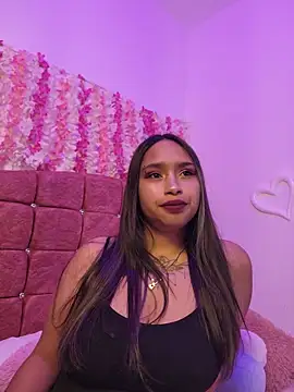 Snapshot of Evangeline_Salas chatting on 20, 7, 2026 Evangeline Salas online show from 20, 7, 2026