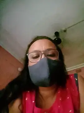 MoonLusty online show from 8, 6, 2026