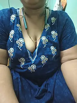 Snapshot of Tamil-kaviya98 chatting on 21, 6, 2026 Tamil-kaviya98 online show from 21, 6, 2026