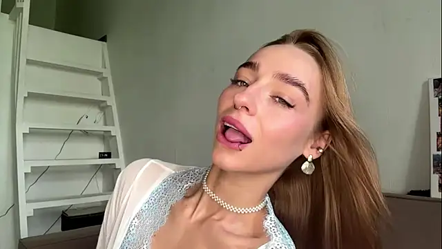 amilia-sexygirl online show from 26, 6, 2026