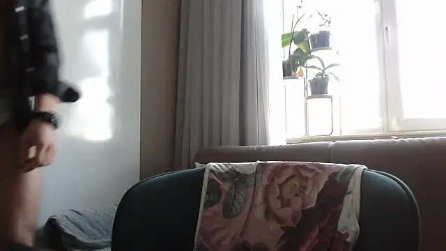 Snapshot of DorianSalazar1 chatting on 15, 6, 2026 DorianSalazar1 online show from 15, 6, 2026