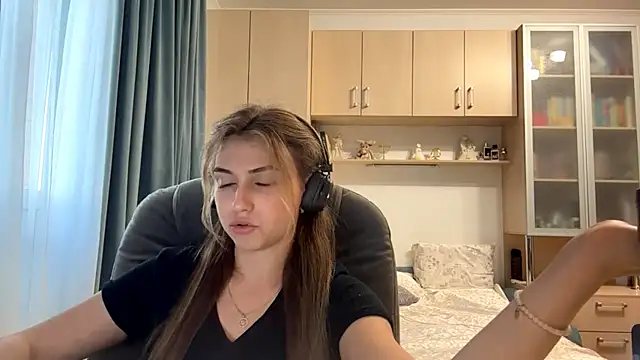 Snapshot of CameTruce chatting on 5, 7, 2026 CameTruce online show from 5, 7, 2026