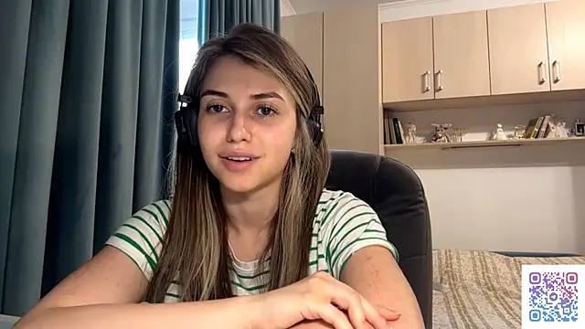 Snapshot of CameTruce chatting on 11, 7, 2026 CameTruce online show from 11, 7, 2026